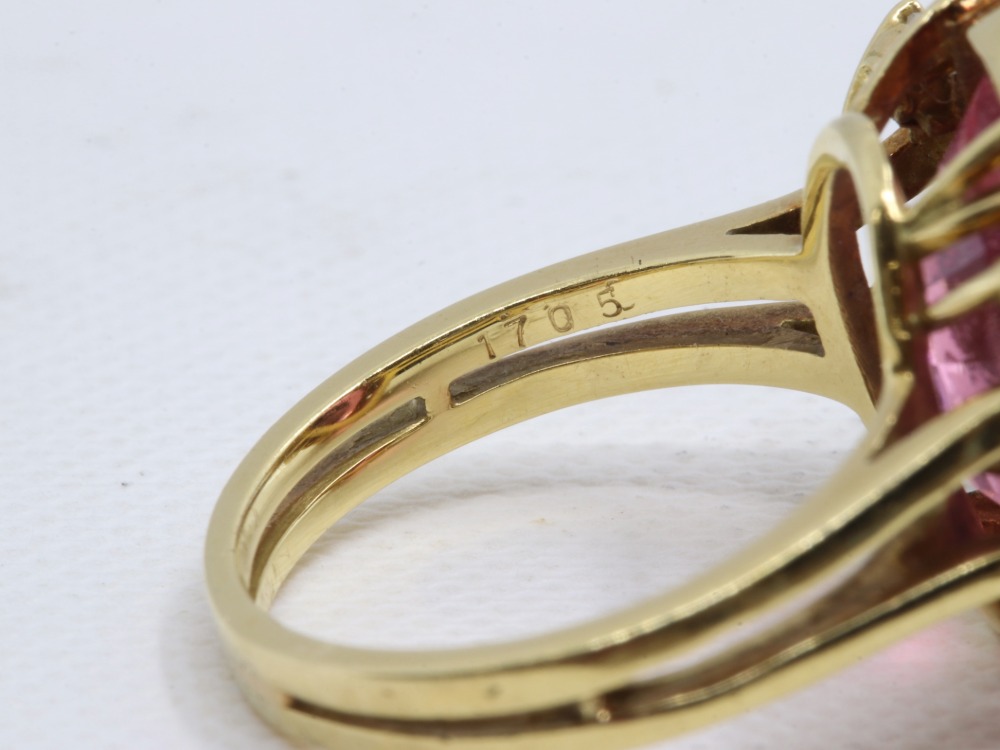 K18のトルマリンリング刻印