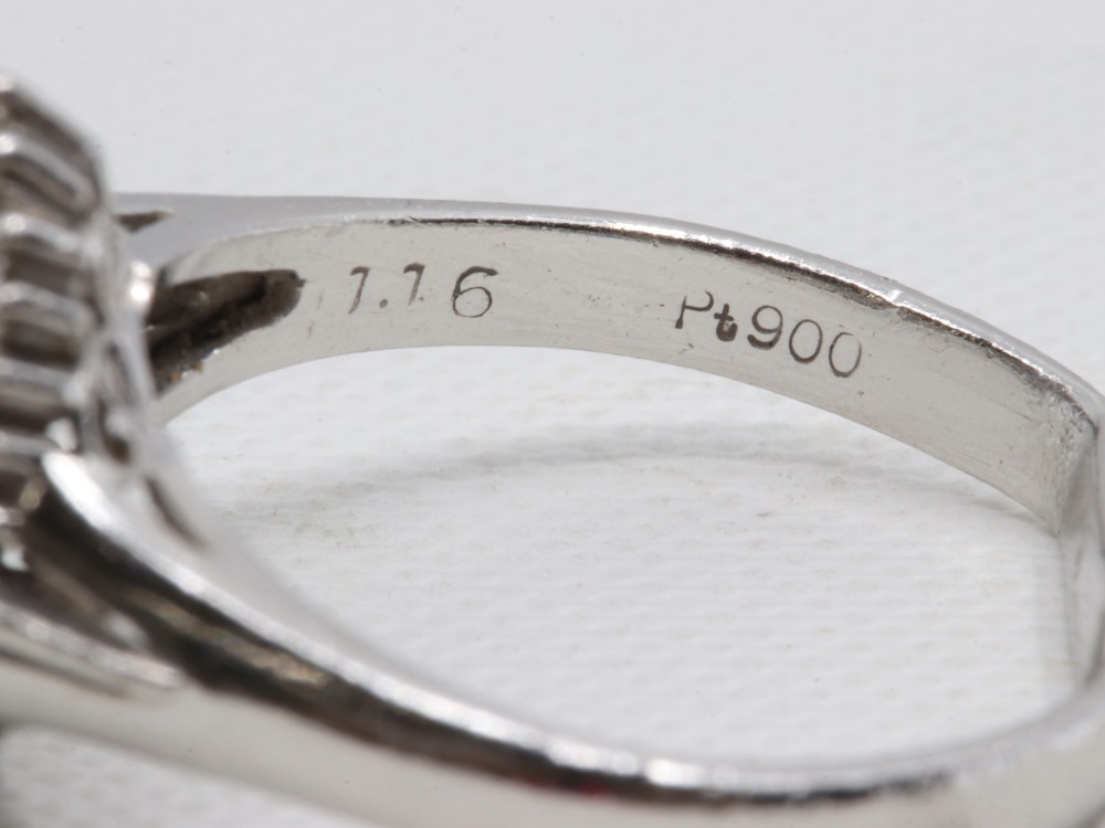 PT900サファイアリング刻印