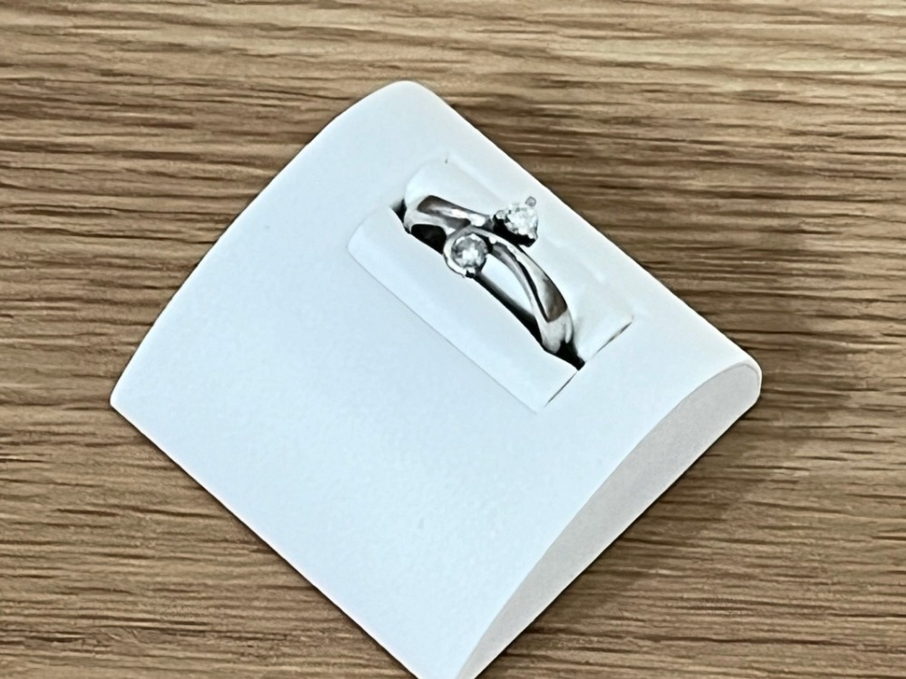 PT900ダイヤリング右