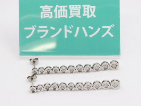 Pt900のダイヤピアス1.06ct両耳