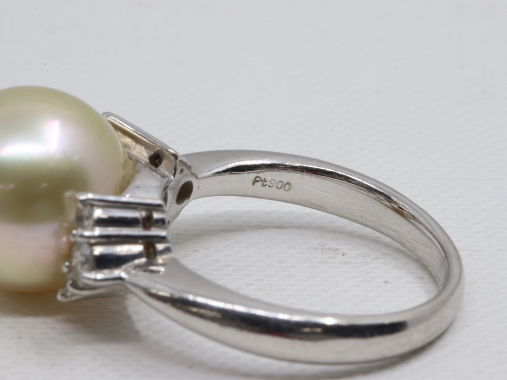 Pt900のパール×ダイヤリング刻印2