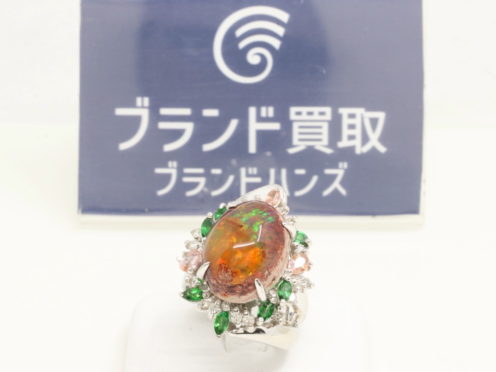 Pt900(プラチナ900)オパールダイヤリング全体