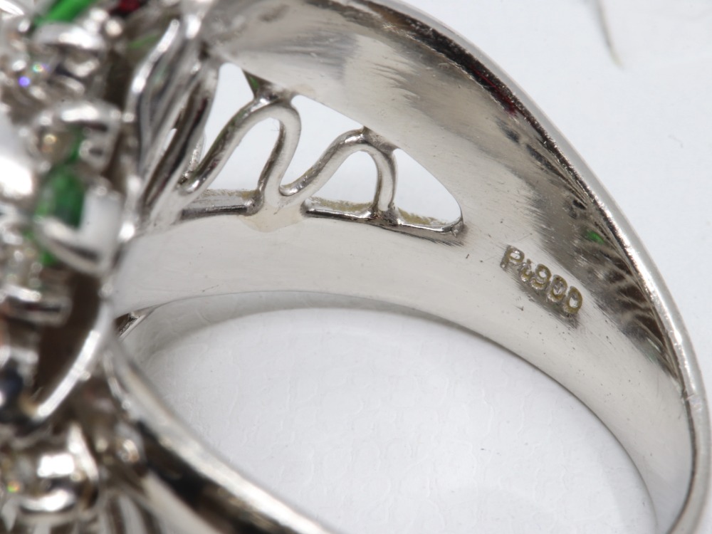 Pt900(プラチナ900)オパールダイヤリング刻印