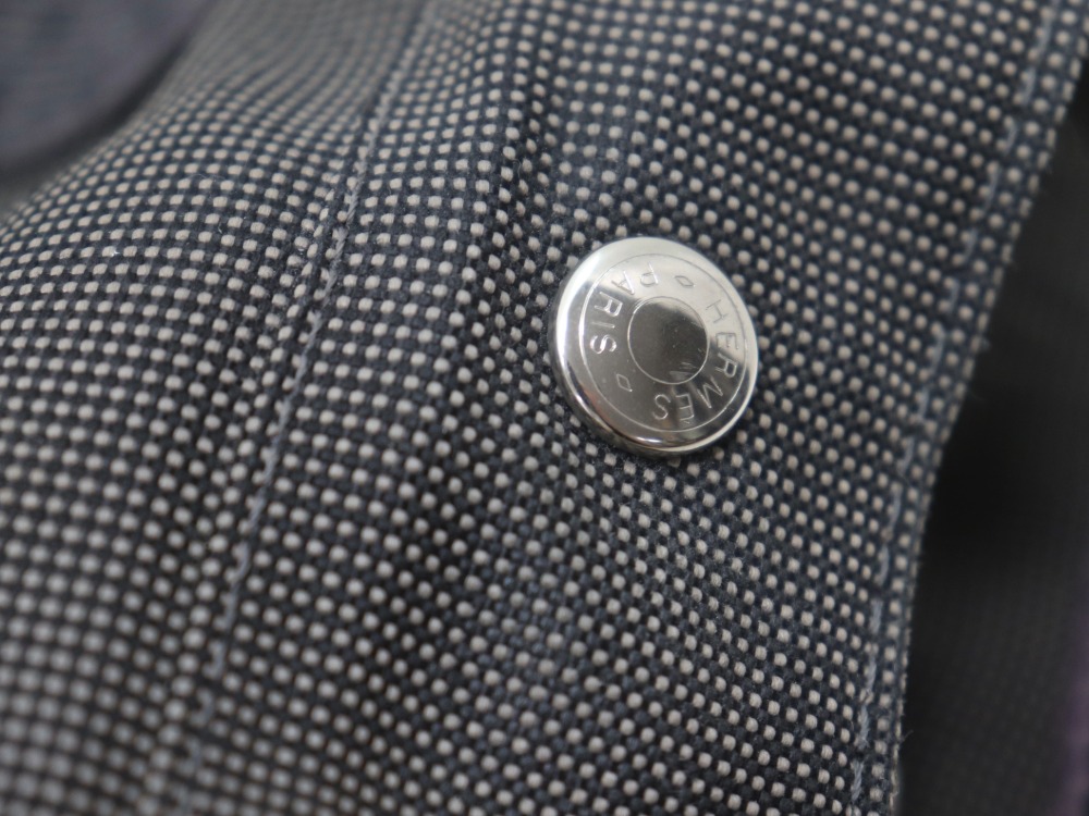 エルメスのエールラインアドMMボタン