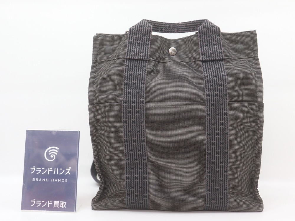 エルメスのエールラインアドMM正面