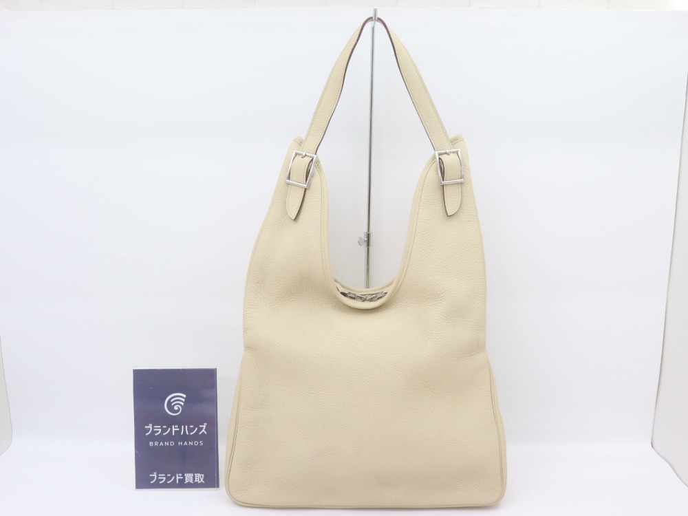 エルメスのマサイPMシルバー正面