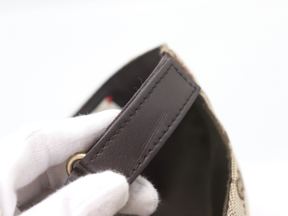 グッチGGキャンバスベースボールキャップ傷