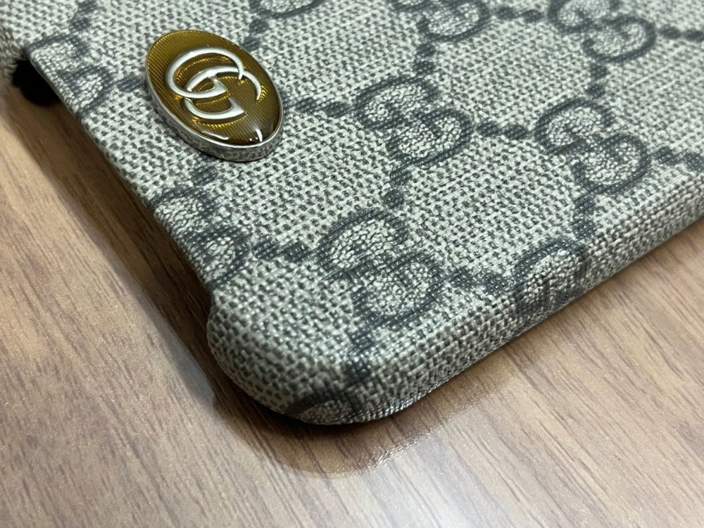 グッチのオフィディアアイフォンケース角