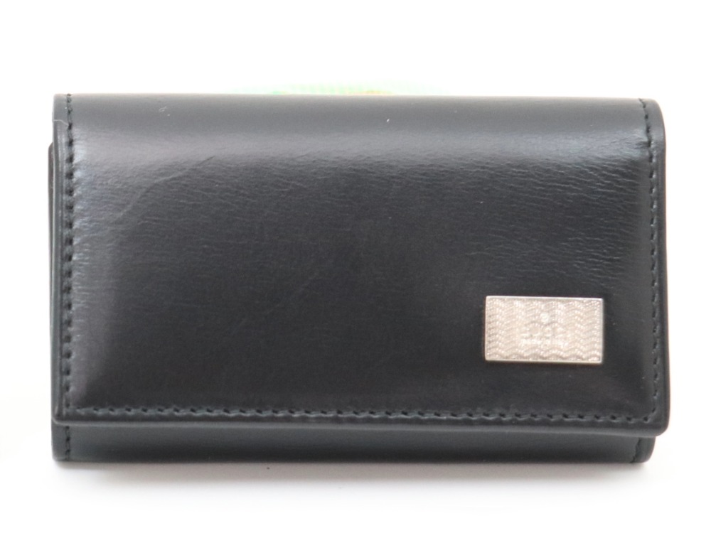 グッチのレザーキーケース正面