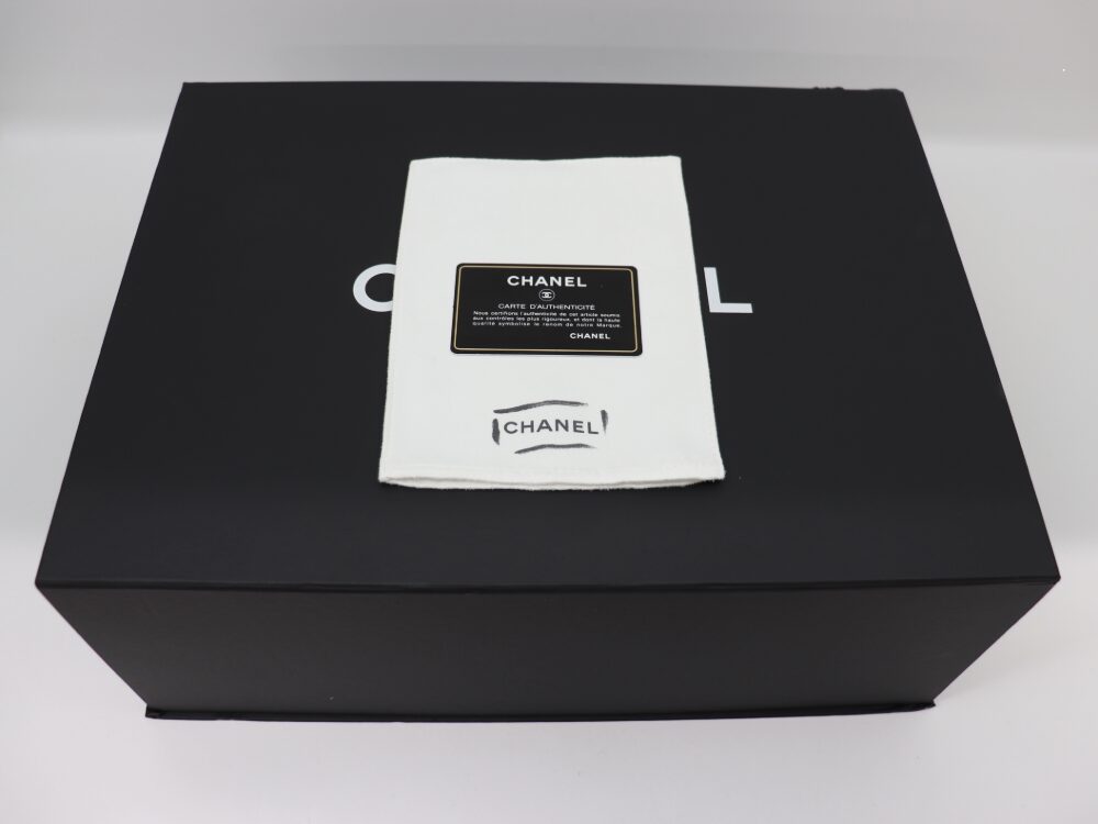 シャネルのマトラッセショルダーバッグ付属品