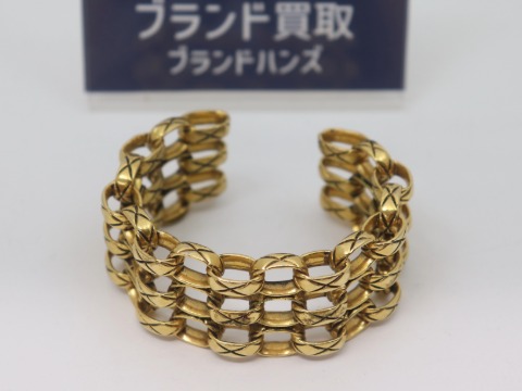 シャネルヴィンテージバングル23ゴールド