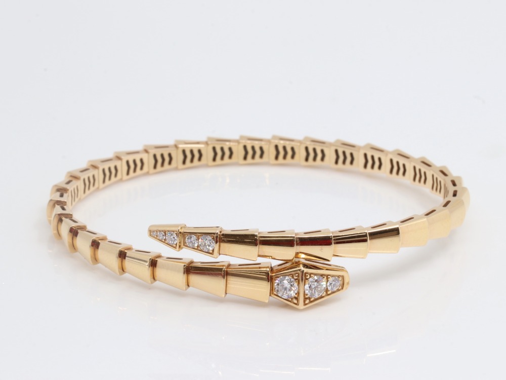 ブルガリセルペンティヴァイパーブレスレット全体2