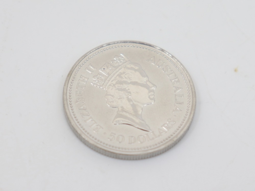 プラチナ1000のコアラコイン12oz裏