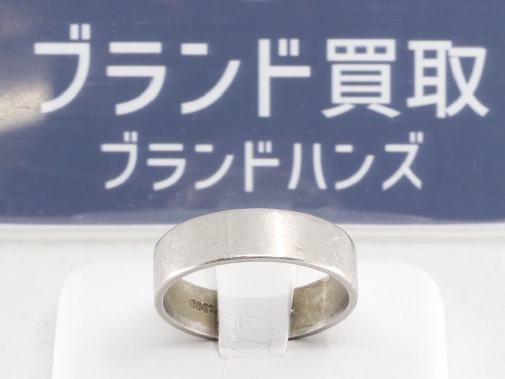 プラチナPT900のリング正面