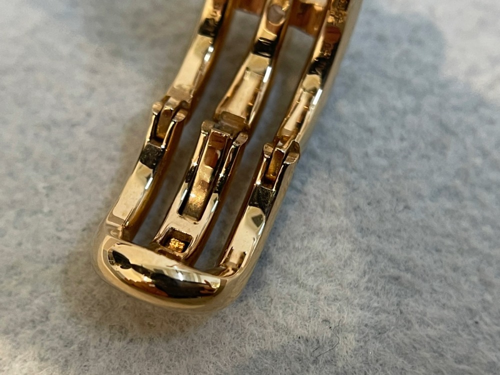 ルイヴィトンK18PGダイヤイヤリング内側