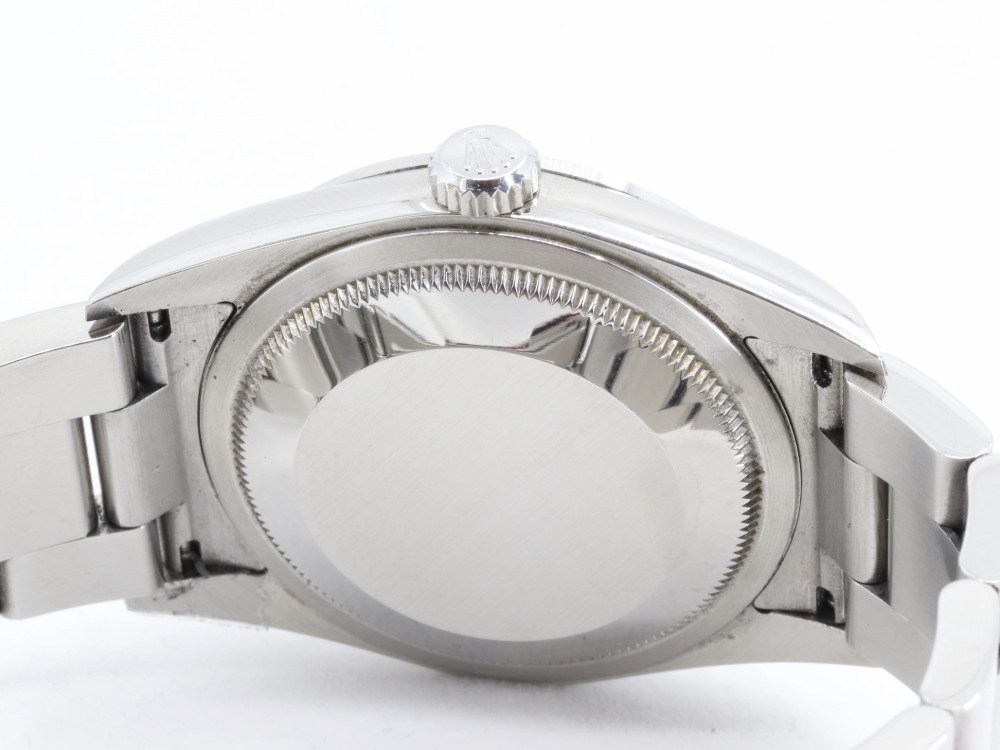 ロレックスのエクスプローラー1裏蓋