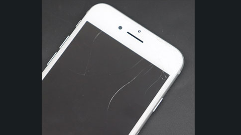 傷だらけのiPhone