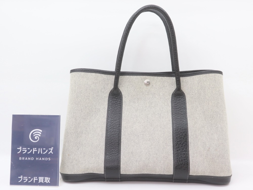 傷有エルメスのガーデンパーティPM正面