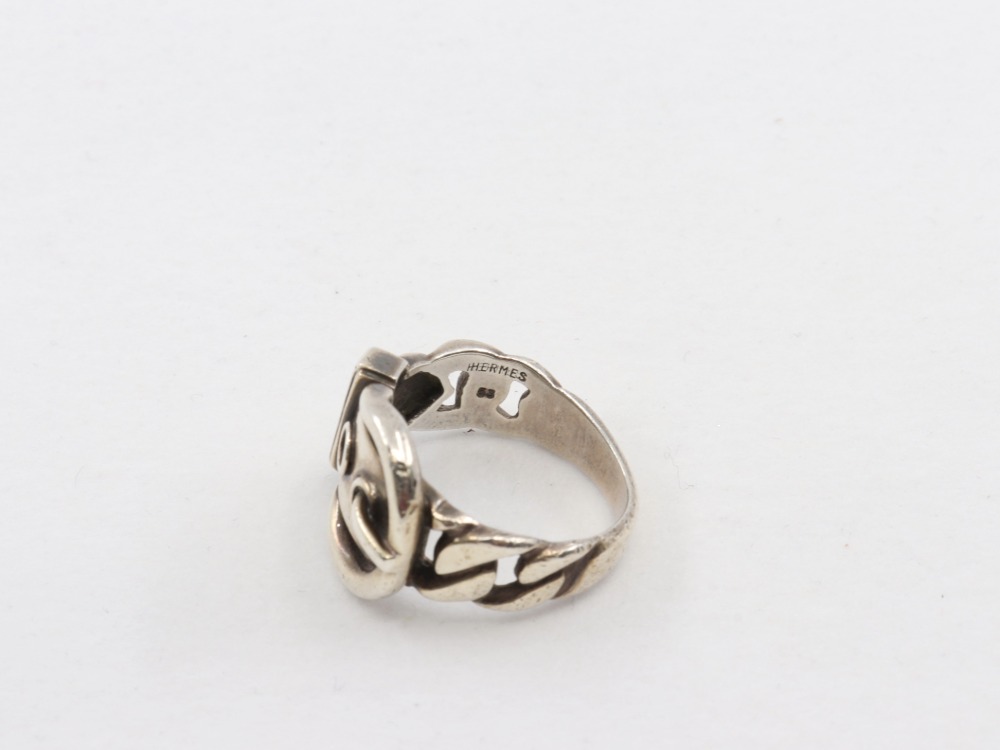 変色したエルメスブックルセリエリング刻印