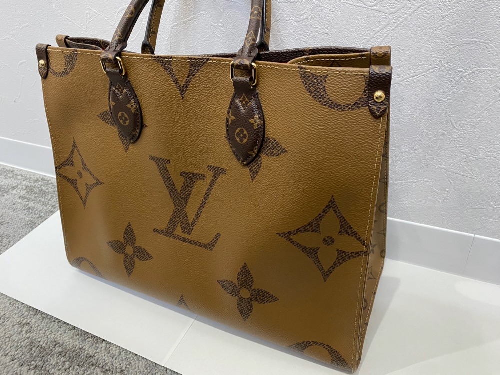 比較的美品のルイヴィトンオンザゴーMM斜め2