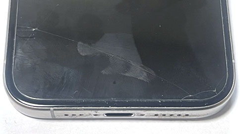 状態が悪いiPhone