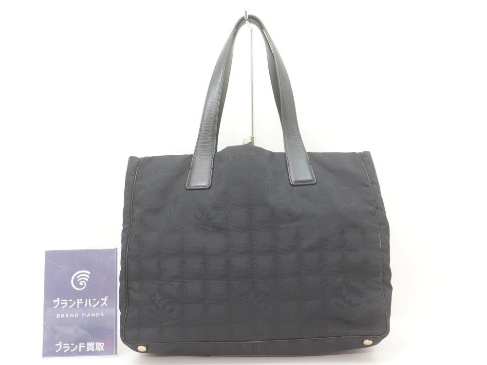 神戸三宮で美品のシャネルキャビアスキン復刻トートを買取しました