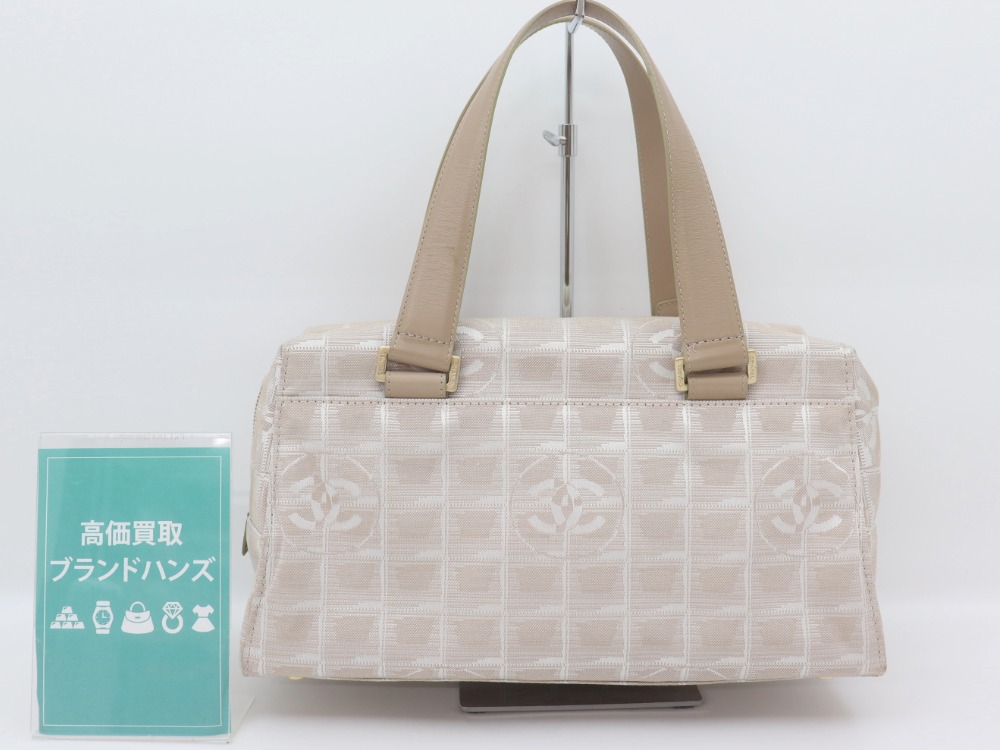 京都四条河原町店でシャネルニュートラベルのバッグを買取しました！
