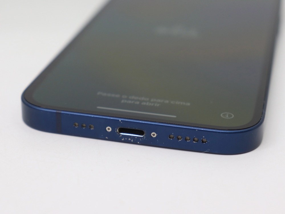 Appleアイフォン12充電口