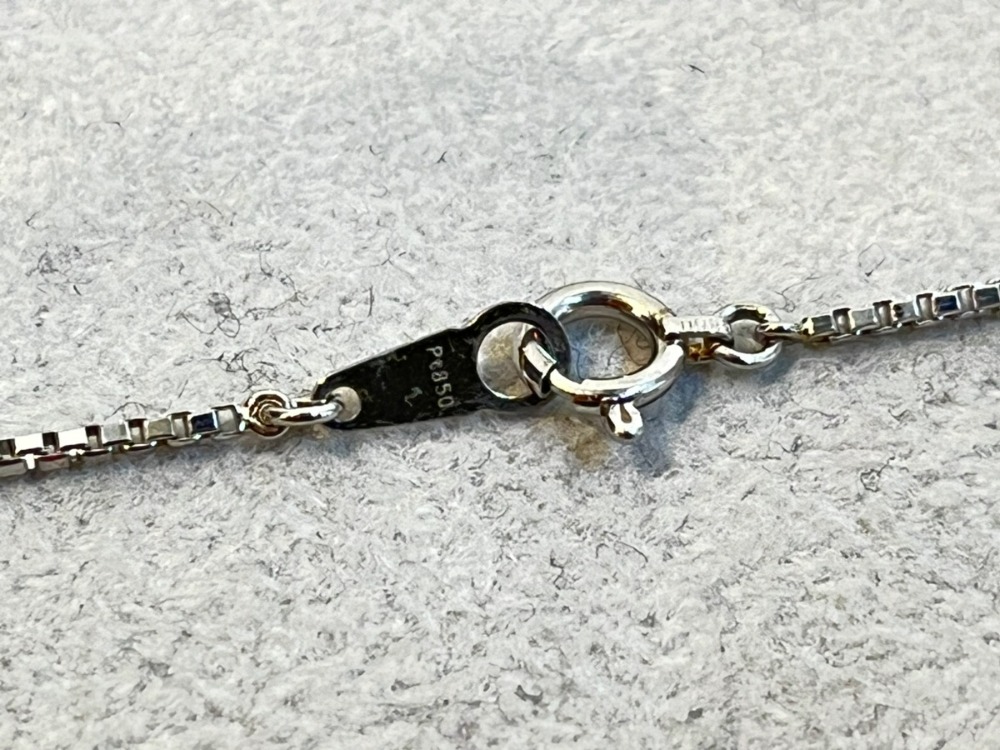 Pt850Pt900ダイヤネックレス刻印2