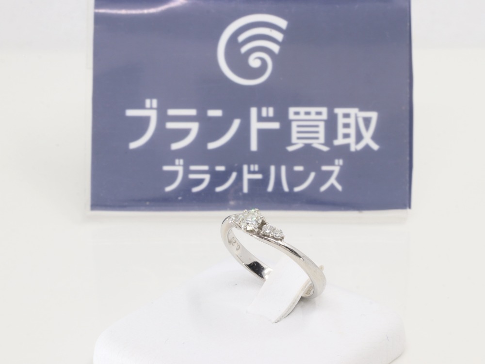 Pt900のダイヤモンドリング全体