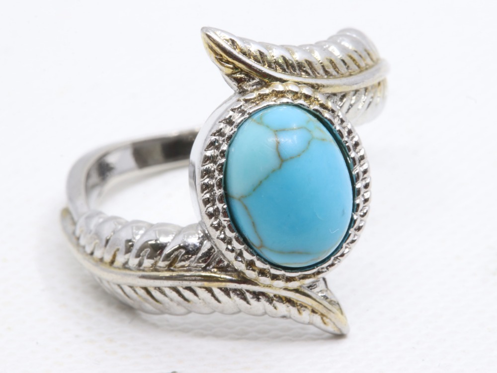 SV925素材のターコイズリング正面
