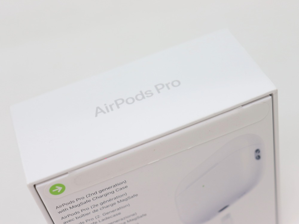 アップルのAirPods側面