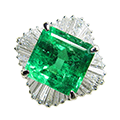 エメラルドの宝石リングダイヤ
