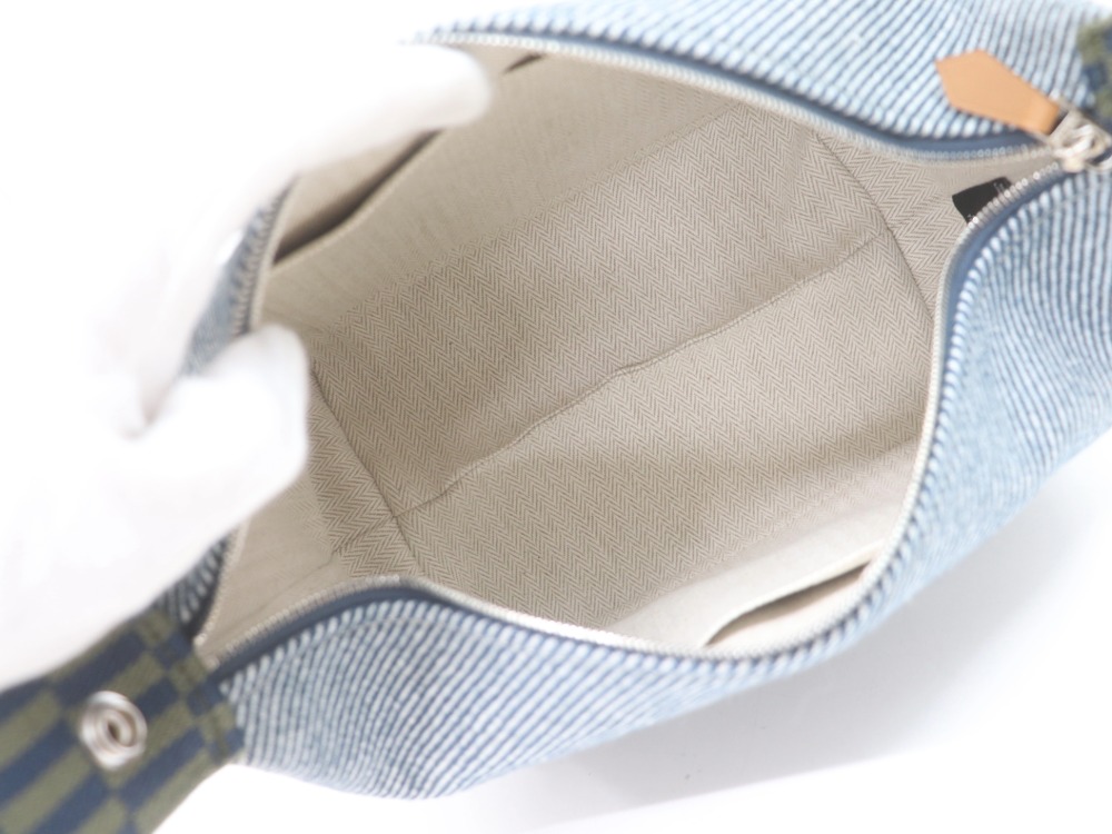 エルメスブリッドアブラック内