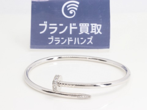 カルティエのジュストアンクルブレスレット