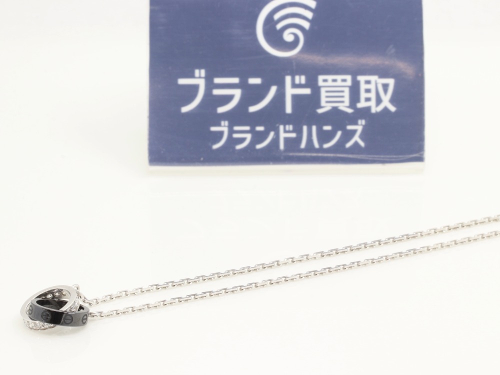 カルティエのベビーラブネックレス全体