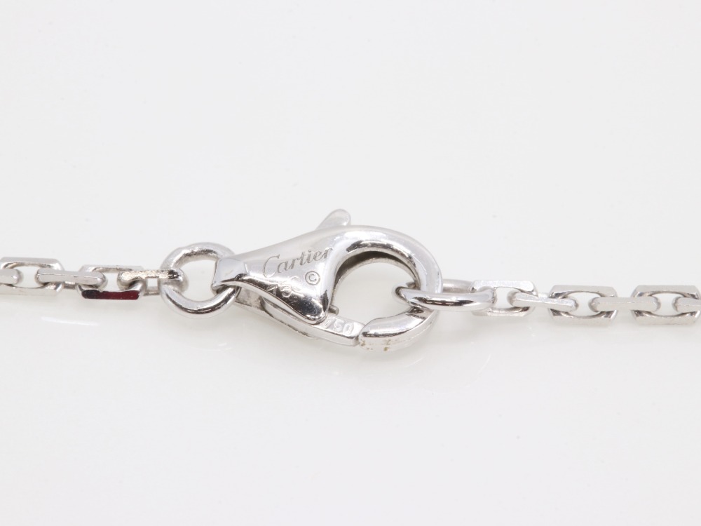 カルティエのベビーラブネックレス刻印