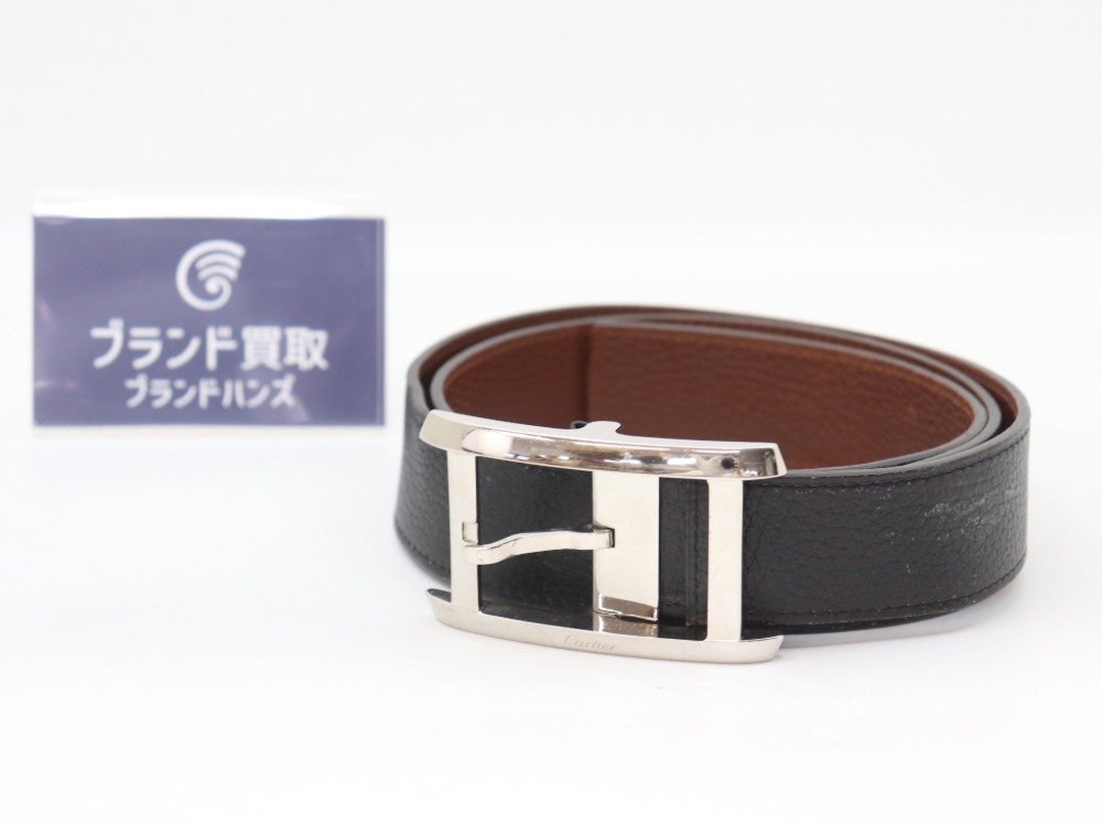 カルティエのレザーベルト全体