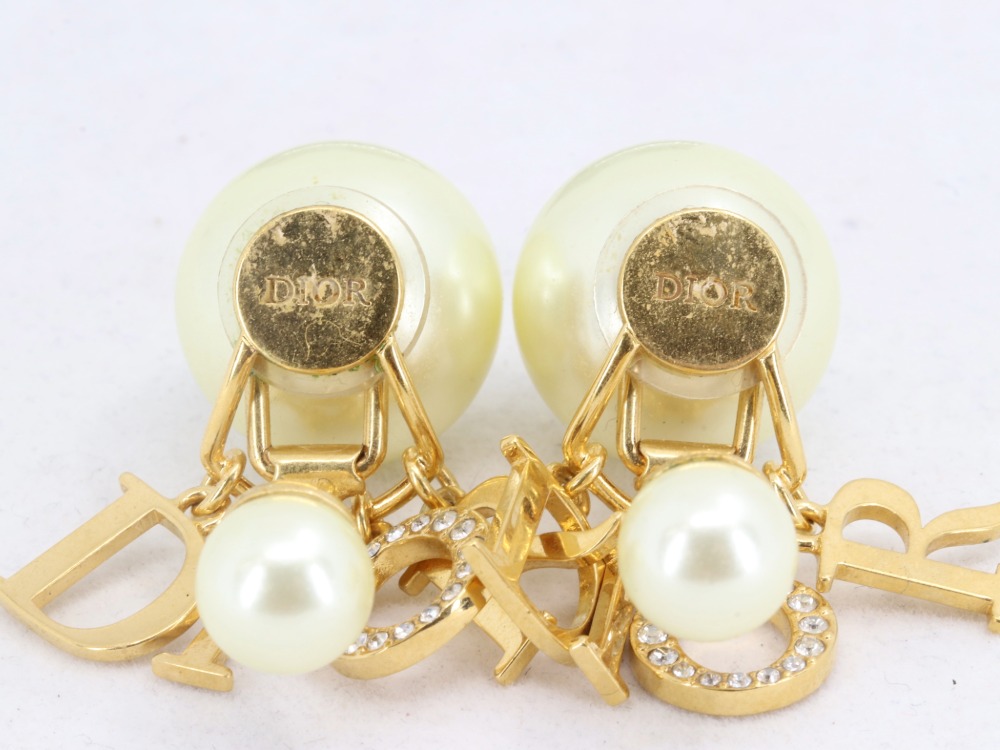 クリスチャンディオールトライバルフェイクパールイヤリング正面画像