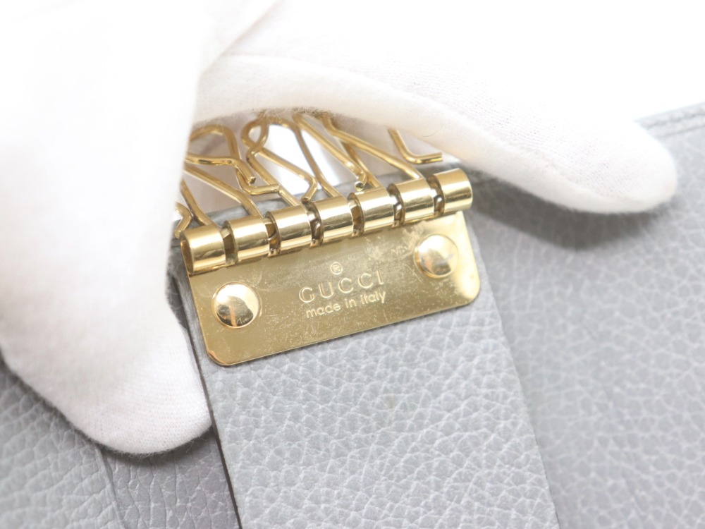 グッチのGGマーモントキーケース金具
