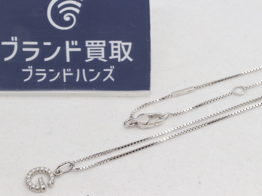 グッチのロゴダイヤネックレス全体