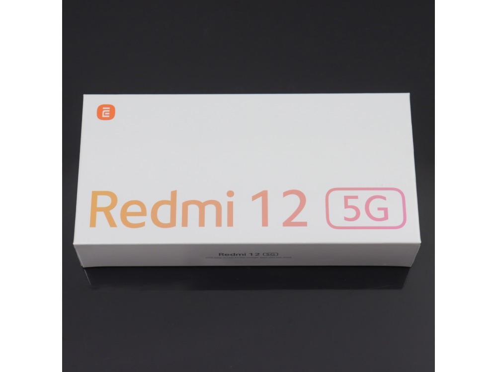 シャオミのレドミ正面