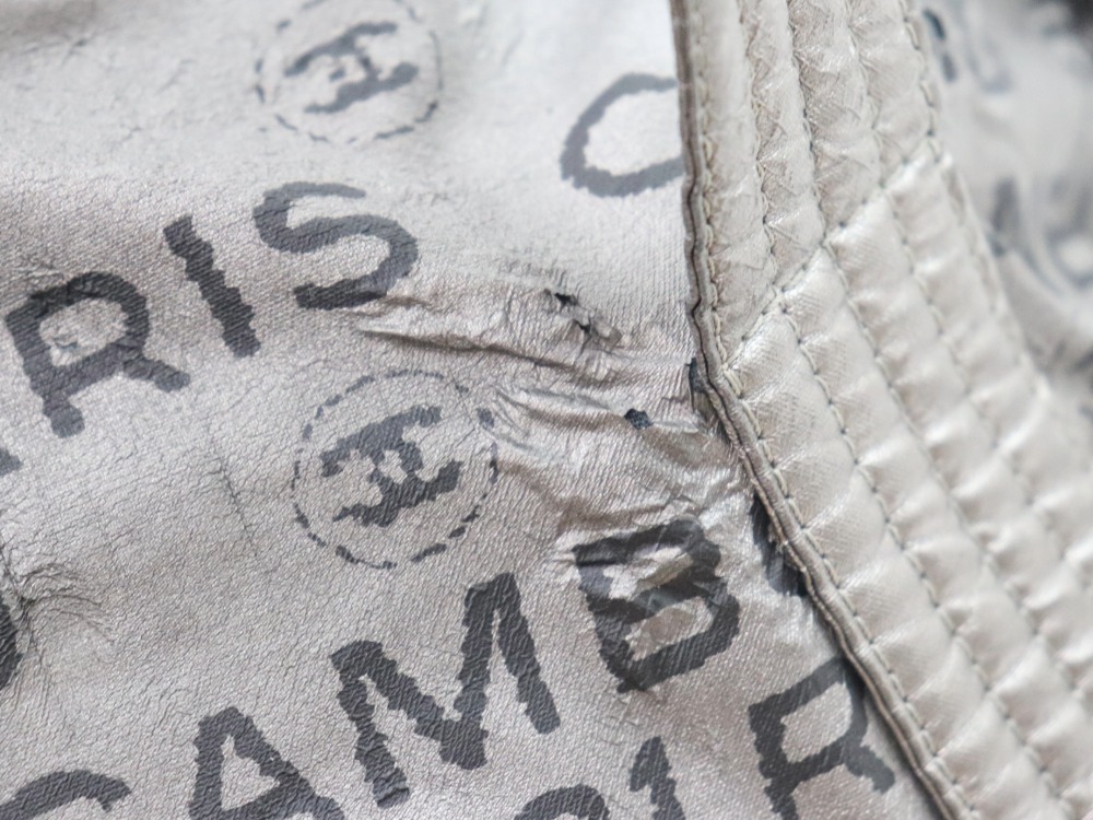 シャネルアンリミテッドトートバッグ外部