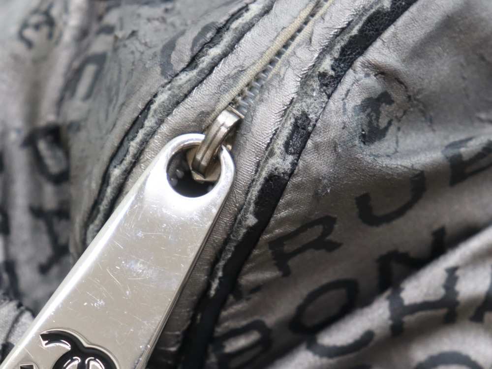 シャネルアンリミテッドトートバッグ角スレ