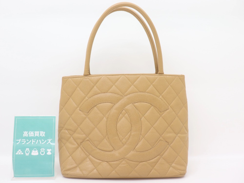 シャネルキャビアスキン復刻トート全体図