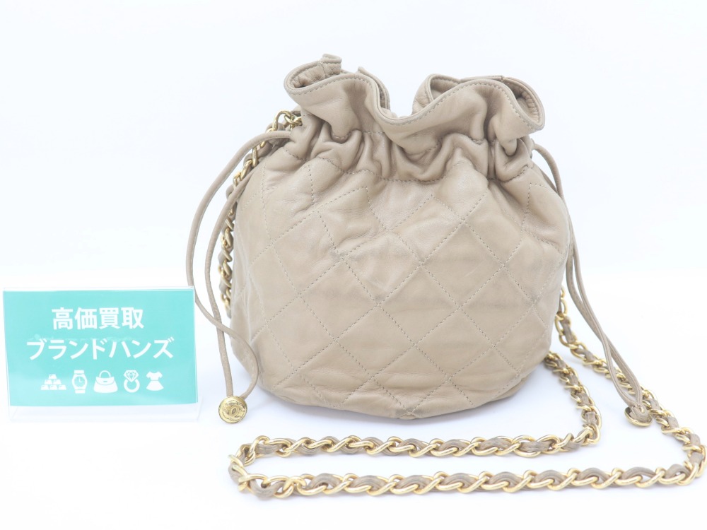 シャネル巾着チェーンショルダーバッグ全体図