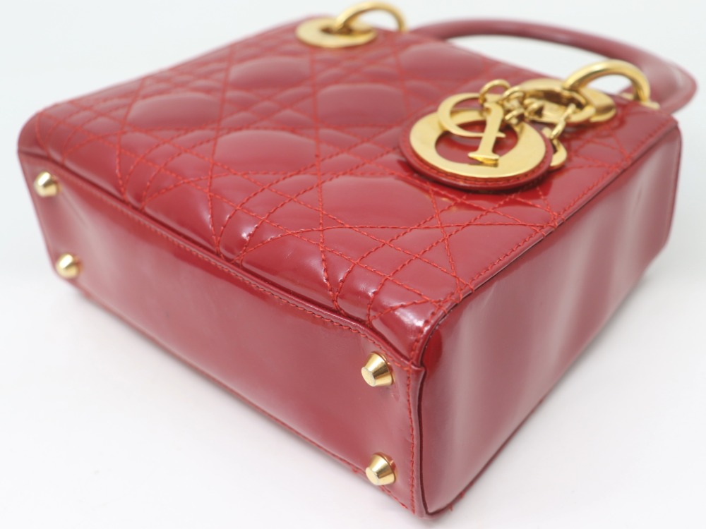 ディオールレディーディオールハンドバッグパテント角スレ