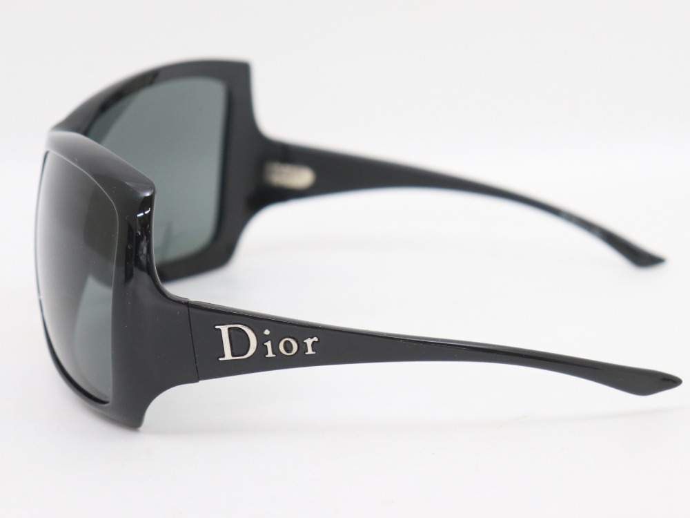 ディオールロゴサングラス横