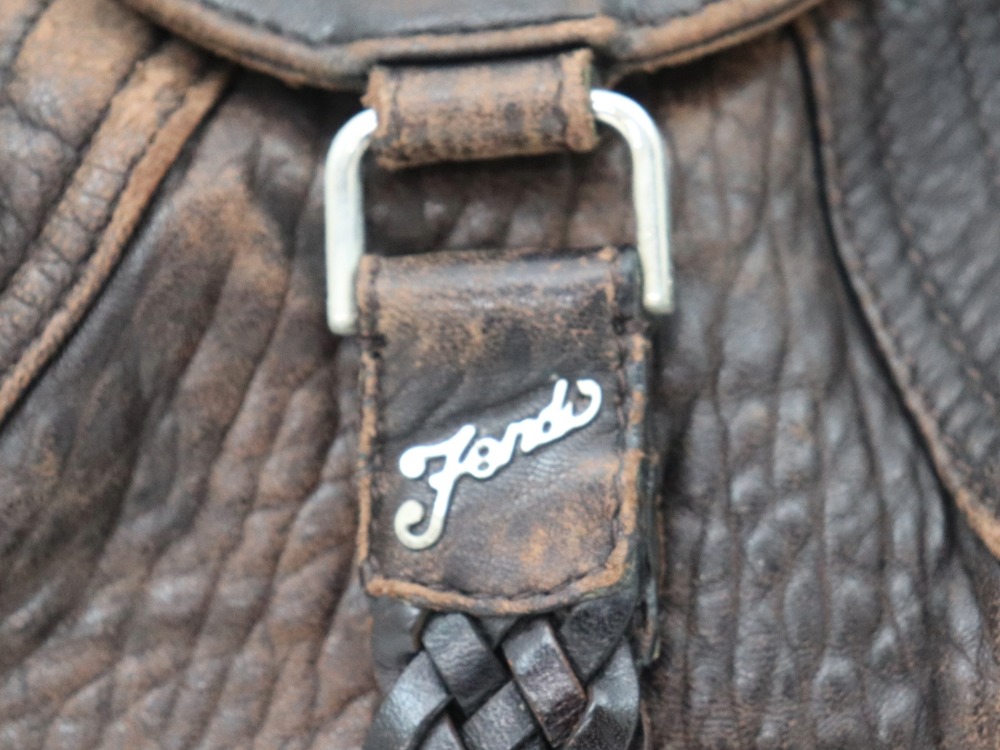 フェンディスパイバッグ刻印