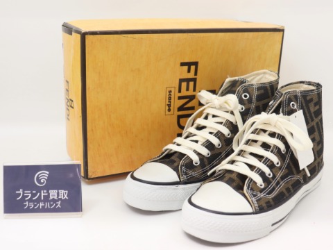 フェンディハイカットスニーカー